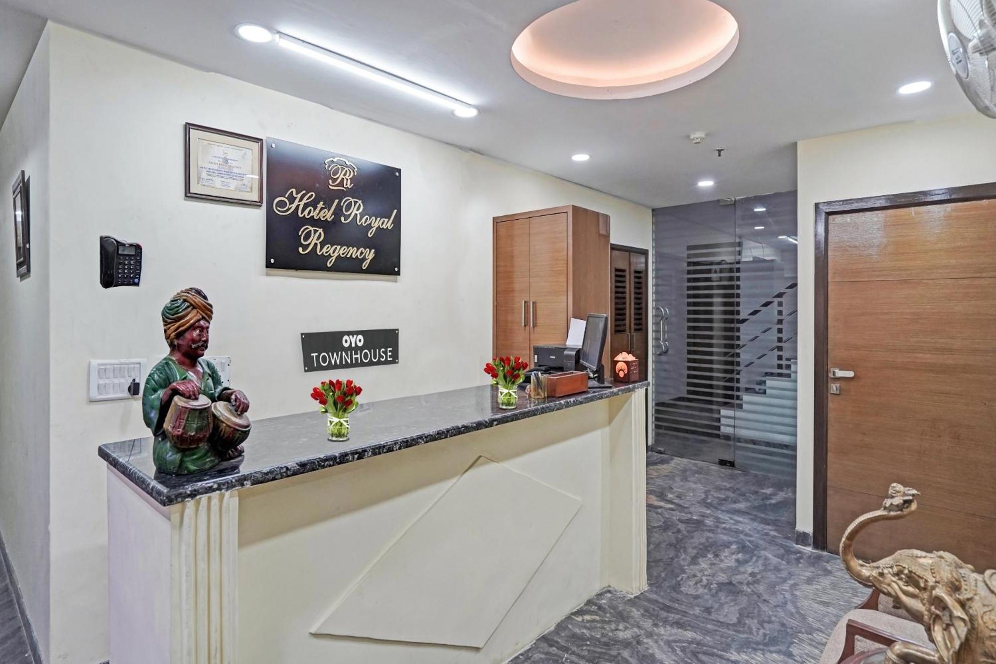 Hotel O Royal Regency Ghaziabad Extérieur photo