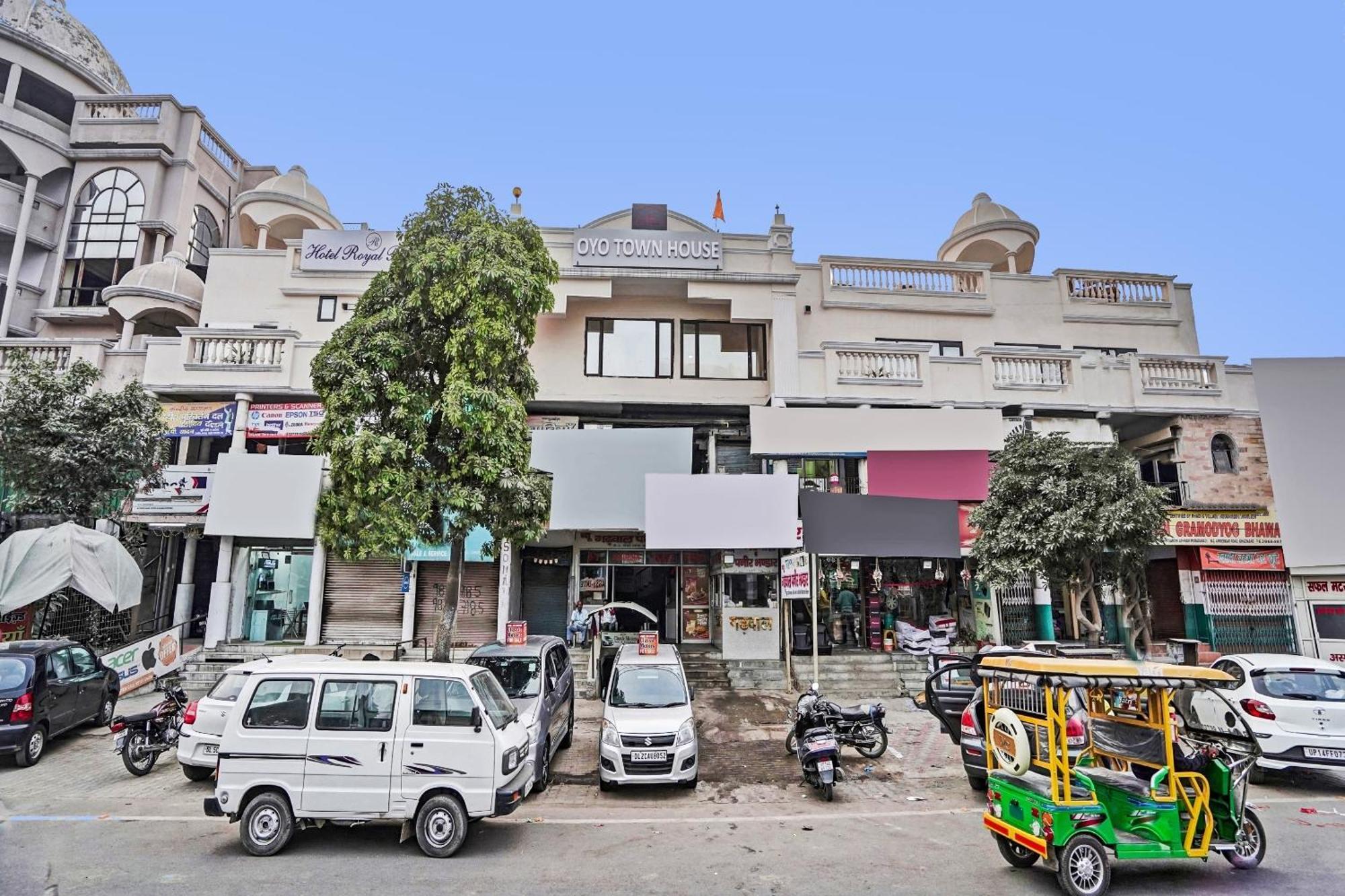 Hotel O Royal Regency Ghaziabad Extérieur photo